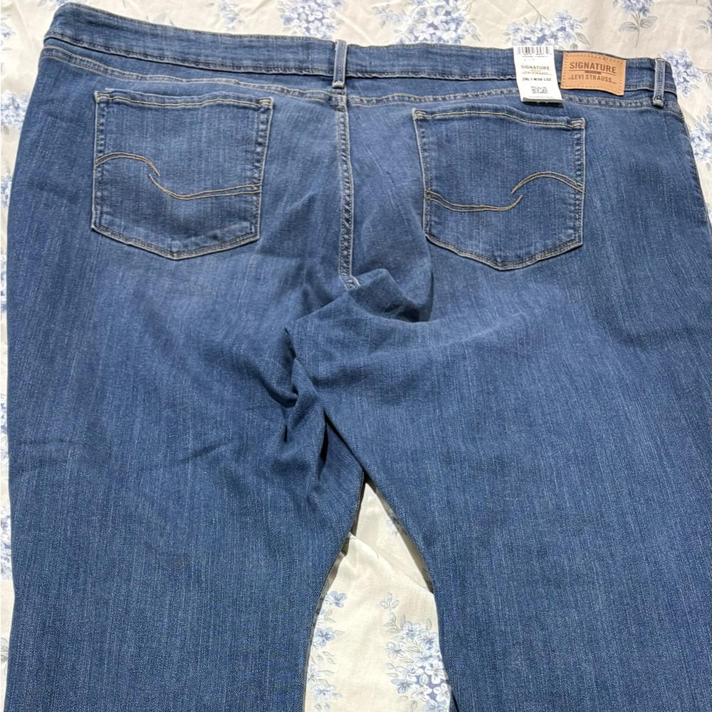 Levi Strauss Mid-Rise Skinny Jeans - Classic Blue